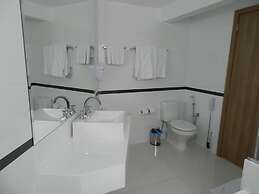 Casablanca Center Hotel