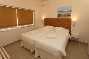 Hotel Es Mitjorn