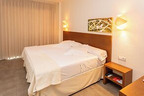Hotel Es Mitjorn