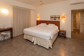 Hotel Es Mitjorn