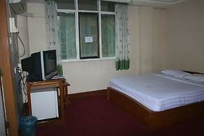 Nice Day Hotel