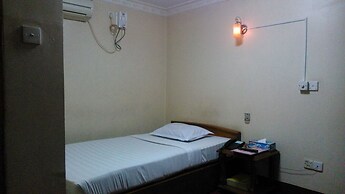 Nice Day Hotel