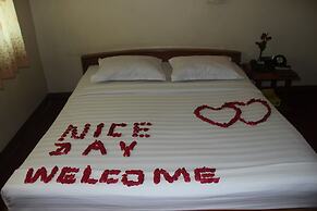 Nice Day Hotel