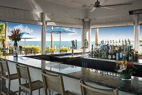 Courtyard by Marriott Faro Blanco Resort