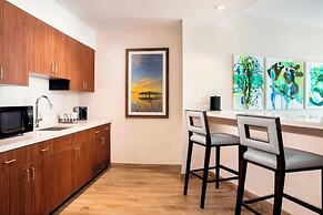 Courtyard by Marriott Faro Blanco Resort