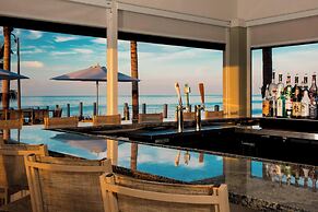 Courtyard by Marriott Faro Blanco Resort