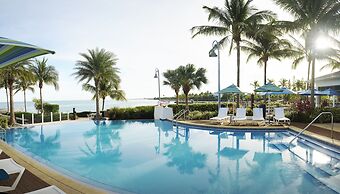 Courtyard by Marriott Faro Blanco Resort