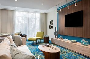 Courtyard by Marriott Faro Blanco Resort