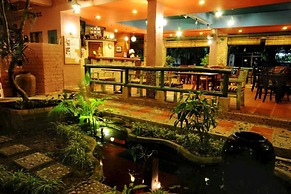 Casa Brazil Homestay & Gallery