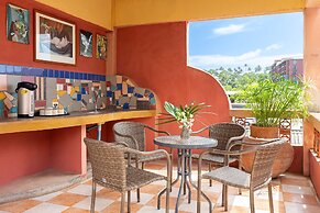 Casa Brazil Homestay & Gallery