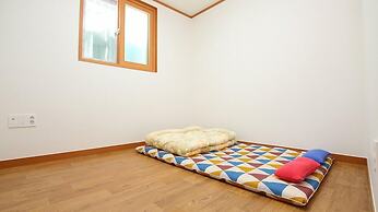 Chacharang Guesthouse