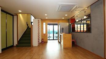 Chacharang Guesthouse