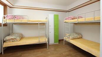 Chacharang Guesthouse