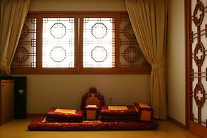 Juwangsan Spa Tourist Hotel