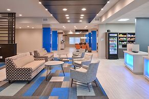 Holiday Inn Express & Suites Houston E - Pasadena by IHG