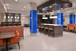 Holiday Inn Express & Suites Houston E - Pasadena by IHG