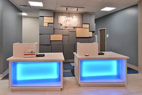 Holiday Inn Express & Suites Houston E - Pasadena by IHG