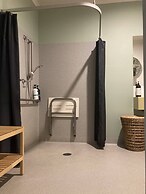 Sow and Piglets Guesthouse - Hostel
