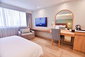 THEE Bangkok by TH District