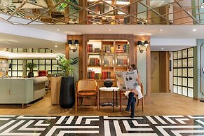 THEE Bangkok by TH District