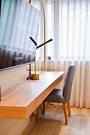 THEE Bangkok by TH District