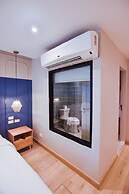 THEE Bangkok by TH District