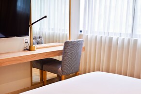 THEE Bangkok by TH District