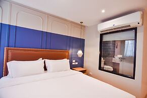 THEE Bangkok by TH District