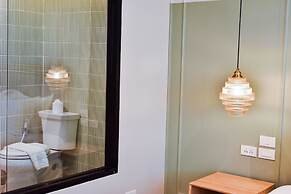 THEE Bangkok by TH District