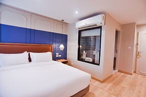 THEE Bangkok by TH District