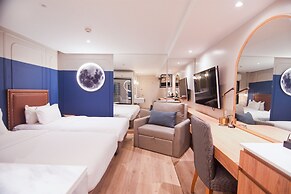 THEE Bangkok by TH District