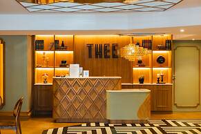 THEE Bangkok by TH District