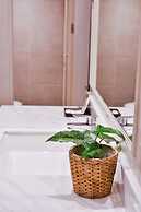 THEE Bangkok by TH District