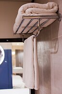 THEE Bangkok by TH District