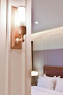 THEE Bangkok by TH District