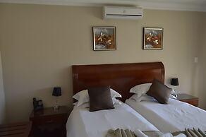 Lakeview Boutique Hotel & Conference Center