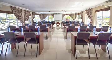 Lakeview Boutique Hotel & Conference Center