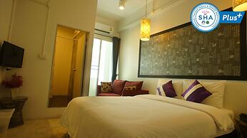 Walking Street Residence