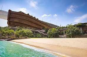 Noah's Ark Hotel & Resort
