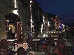 Hotel Victor Hugo