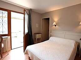 Hotel Victor Hugo