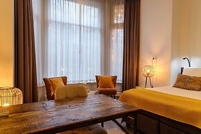 Hotel Oranjestaete
