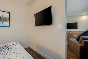 Best Western Plus Sawridge Suites