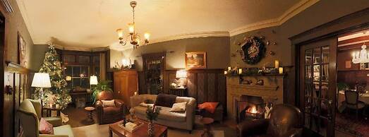 The Captain's House B&B