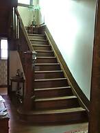 The Captain's House B&B