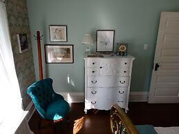 The Captain's House B&B