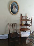 The Captain's House B&B