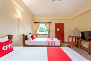 OYO 1024 Thank Place