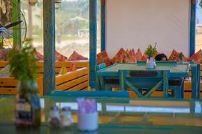 Shams Hotel & Dive Centre