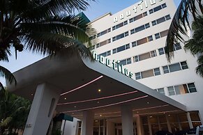 Nautilus Sonesta Miami Beach
